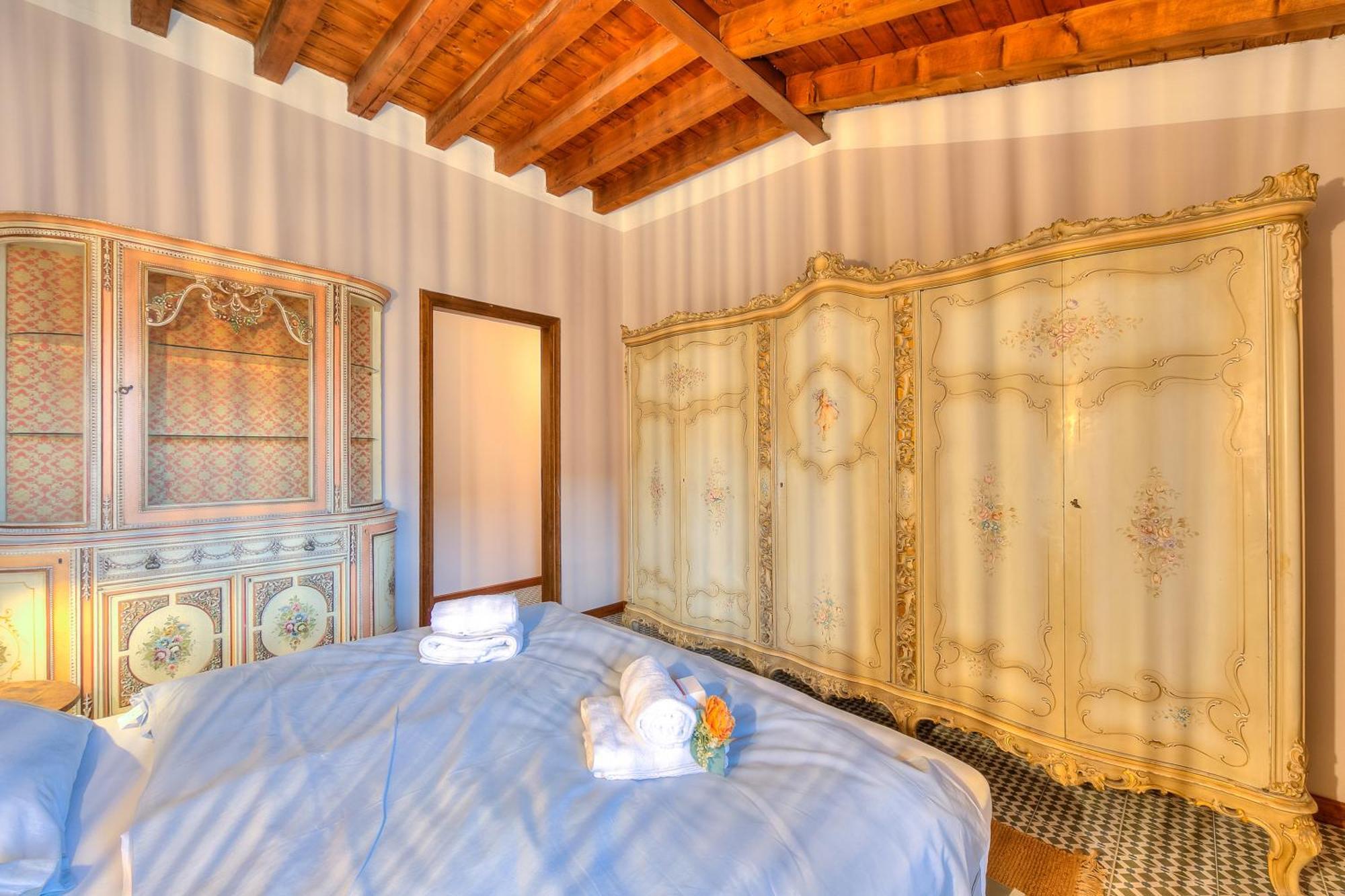 Laetitia Salo-Historic Center Near Lake - Happy Rentals Exterior photo